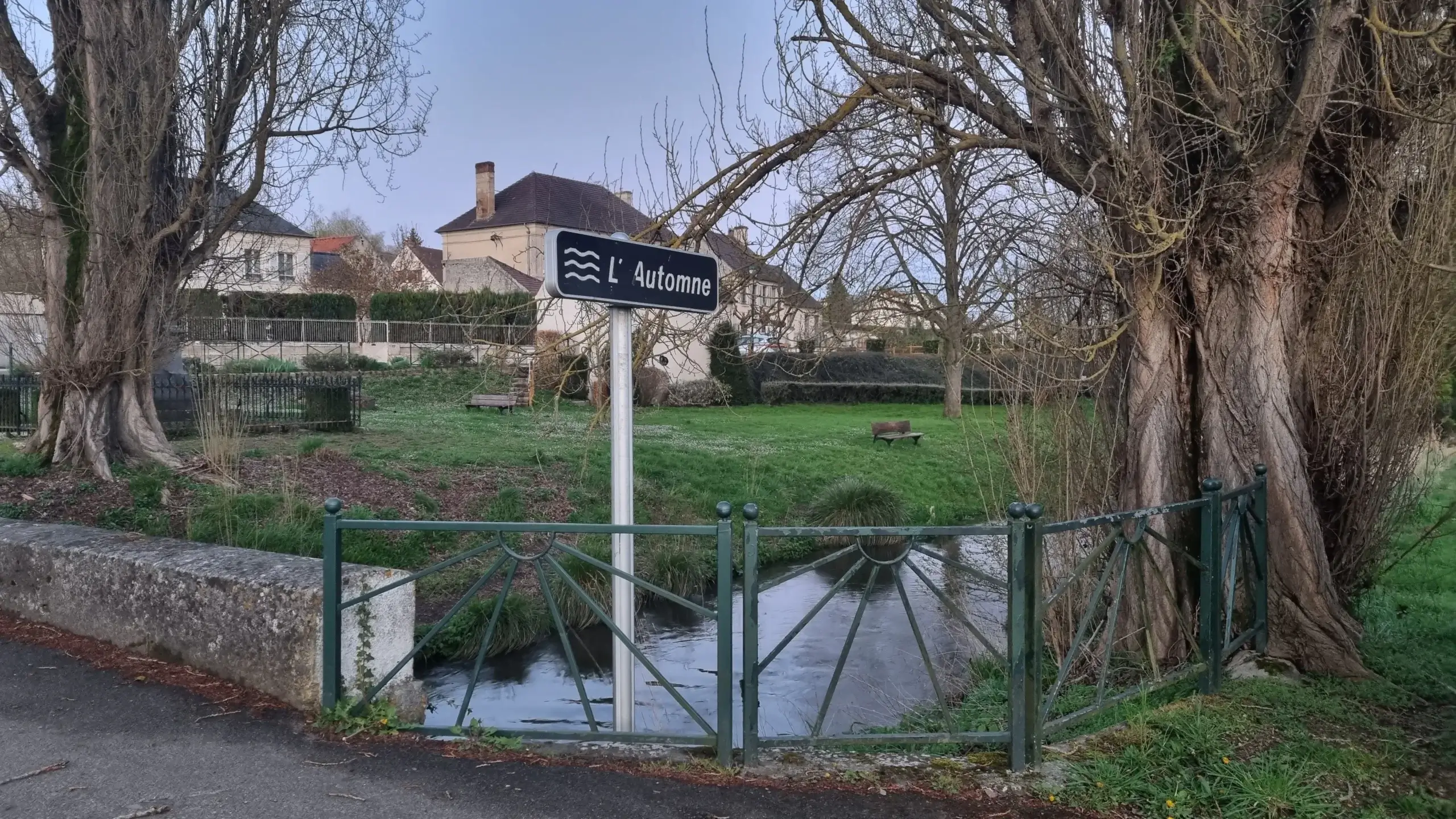 Visite guidée & randonnée — La Haute Vallée de l’Automne (2h à 3h)
